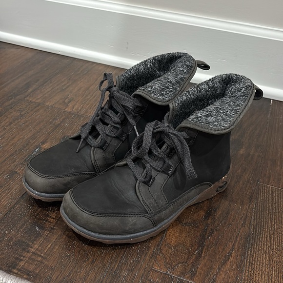 Chaco Barbary Women's Chukka Hiking Boots size 7 1/2 - Picture 3 of 11